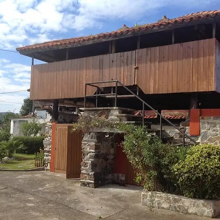 Ca Luis Encarnita Hotel *