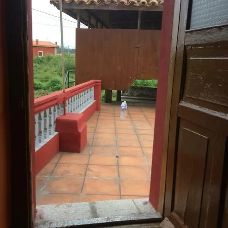 Ca Luis Encarnita Hotel *